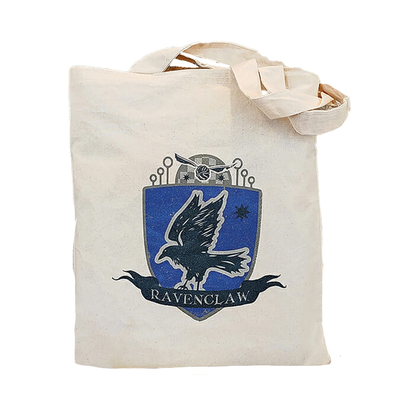 https://cartamagica.latzee.net/wp-content/uploads/2023/12/TOTEBAG-Ravenclaw.jpg