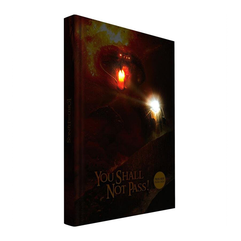 https://cartamagica.latzee.net/wp-content/uploads/2023/12/YOU-SHALL-NOT-PASS-NOTEBOOK-WITH-LIGHT-THE-LORD-OF-THE-RINGS_2.jpg