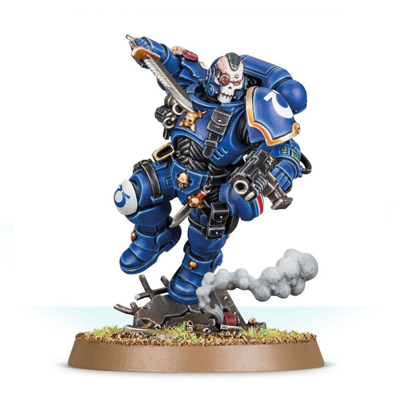 https://cartamagica.latzee.net/wp-content/uploads/2024/09/SPACE-MARINES-PRIMARIS-LIEUTENANT-IN-PHOBOS-ARMOUR_2.jpg